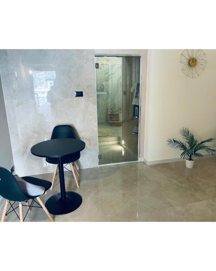 בארי Suite Whiteflower מראה חיצוני תמונה